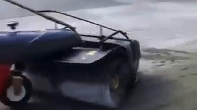 Tielbuerger. Бензиновые подметальные машины