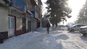 В город Мыски