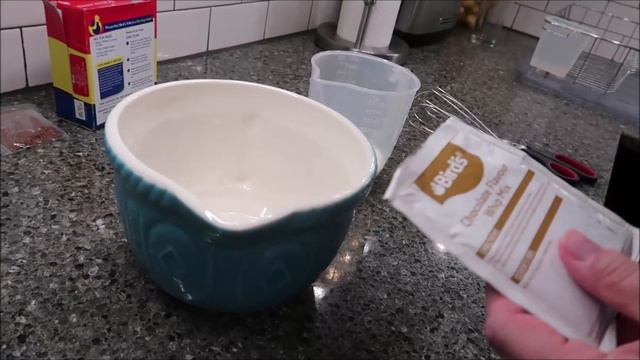 Bird’s: Chocolate Trifle Kit, Indulgent Mousse Mix: Milk Chocolate & Salted Caramel Prep & Review смотреть онлайн