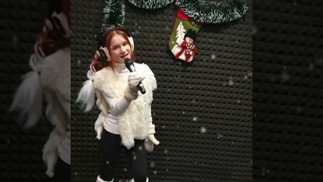 "Last Christmas ". Автор: Джордж Майкл. смотреть онлайн
