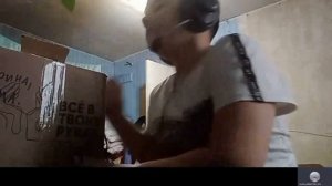 Разбил монитор,сломал компьютер на стриме.