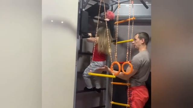 Раннее физическое развитие ребёнка смотреть онлайн