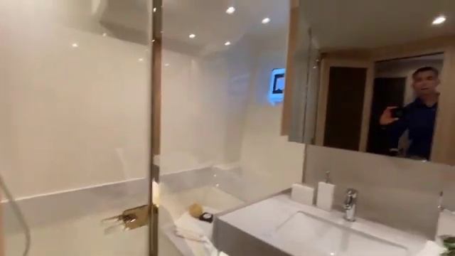 GRAND TRAWLER 62 by BENETEAU YACHT TOUR at MIAMI BOAT SHOW 2022 SD 480p смотреть онлайн