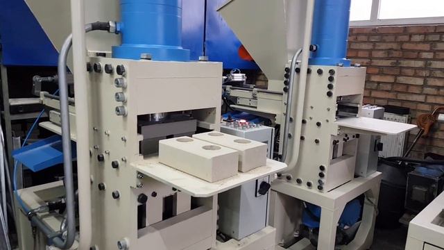 Пресс для Лего кирпича ПАК-100.2L смотреть онлайн