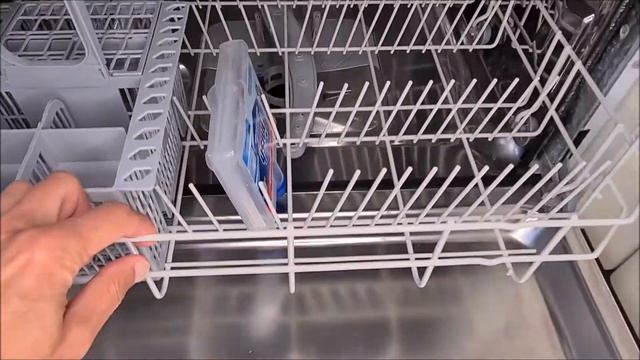 Finish dishwasher cleaner - does it really work? смотреть онлайн