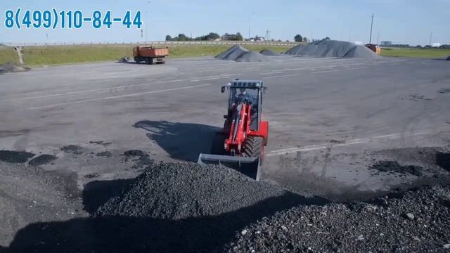 Шарнирно-сочлененные минипогрузчики POLAR BADGER WL50T смотреть онлайн