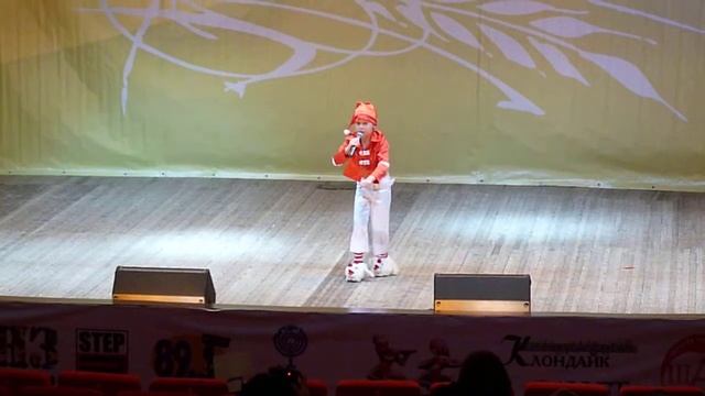 Кирилл Зельцер - Сочи. Студия "Smile" Лидии Ковальчук смотреть онлайн