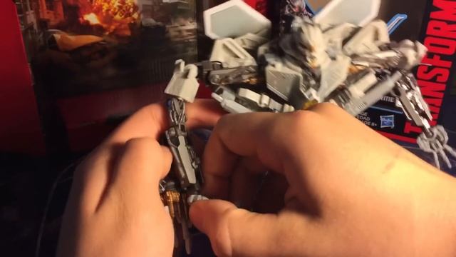 Transformers - Studio Series Starscream Review (Обзор на русском) смотреть онлайн