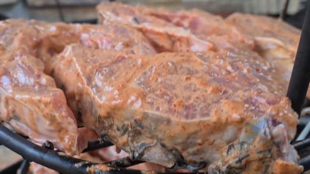 10 КИЛОГРАММОВЫЙ САЗАН ЗАПЕЧЁННЫЙ В ТАНДЫРЕ    \    10 KG SAZAN BAKED IN TANDOOR!