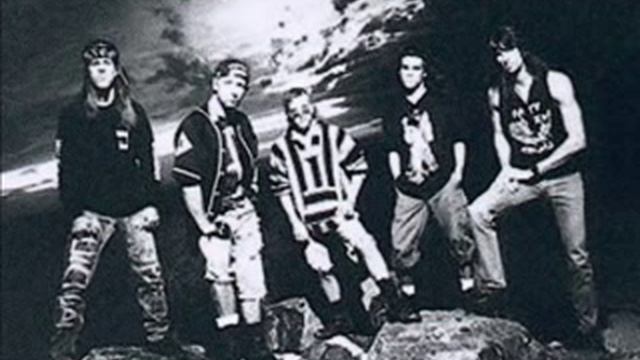 Fight - Small Deadly Space смотреть онлайн