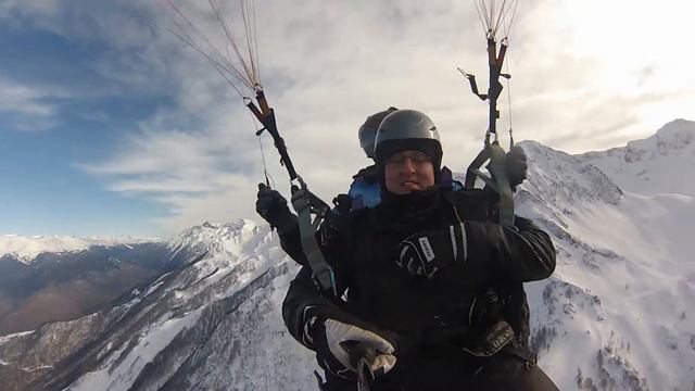 Парапланеризм в Сочи 2018 Красная Поляна, Горки Город 2350 м. смотреть онлайн