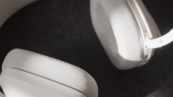 Logitech Zone Vibe 100 - Best All-Rounder Headset!