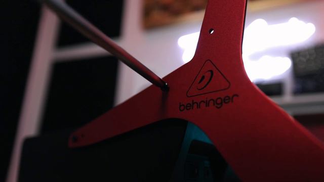 Perfect Circuit VLOG + Eurorack / Behringer System 55 & More! смотреть онлайн