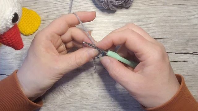 Жили у бабуси два весёлых гуся! Подробный МК крючком. Акриловыми нитками. Классные! Могут стоять! смотреть онлайн