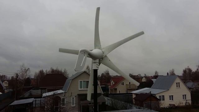 Ветрогенератор 400ват.24 вольта.