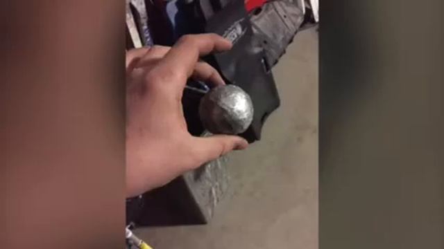 How I did the foil ball challenge. DIY смотреть онлайн