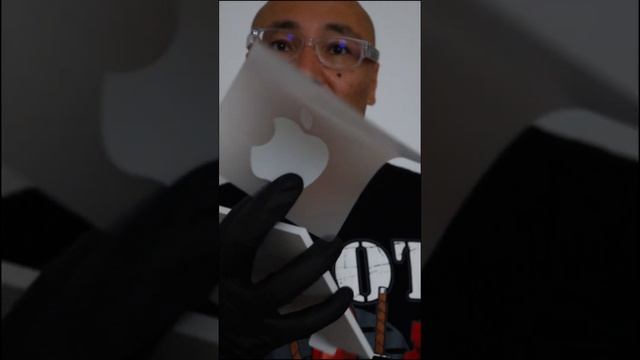 ?? Unpucking iPad смотреть онлайн