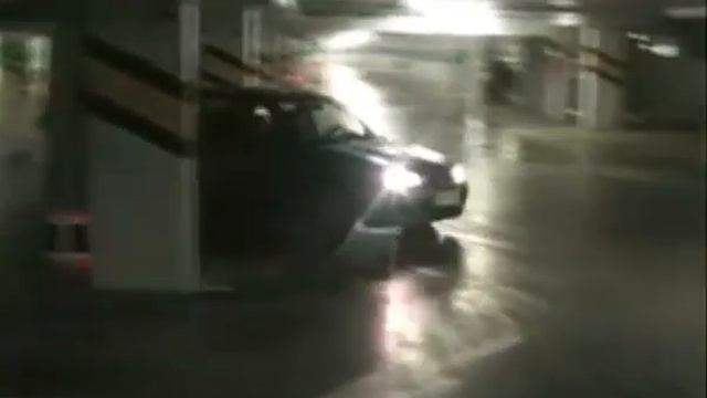Rovers in underground - Sadyba Bestmall drift ;) смотреть онлайн