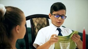 Этикет и правила поведения детей за столом