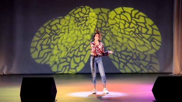 Дарья Власюк. Композиция "Спит придорожная трава" ("Острова"); муз. Ю. Чернавский; сл. Л. Дербенев смотреть онлайн