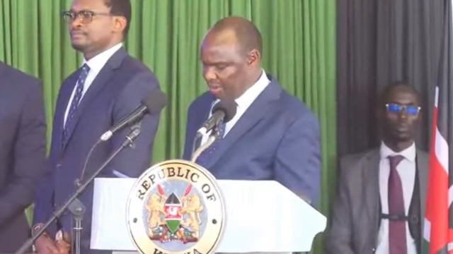 KOSGEI STARTS WORKING IMMEDIATELY AFTER HIS SWEARING IN WATCH HIM SWEAR MUSALIA IN!!!! смотреть онлайн