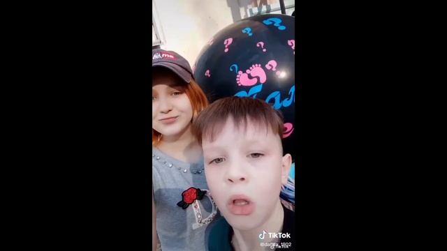Даша Суднишникова - БЕРЕМЕННА В 13, РОДИЛА В 14! Кто такая блогерши ребенок? смотреть онлайн
