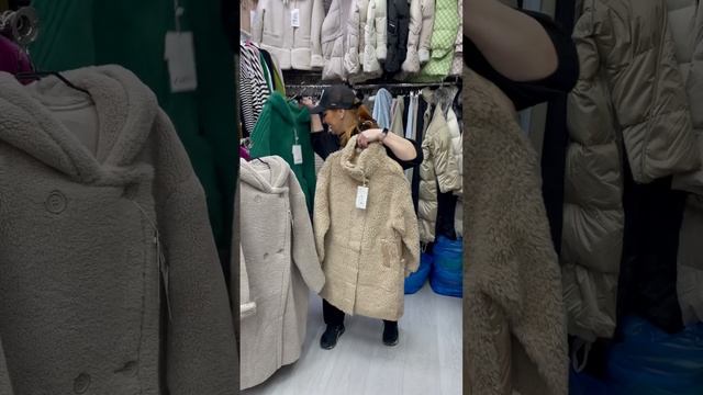 ШУБЫ 2000 руб.?РАСПРОДАЖА‼️ САДОВОД.Линия 20, пав. 92 #рыноксадовод #shorts смотреть онлайн