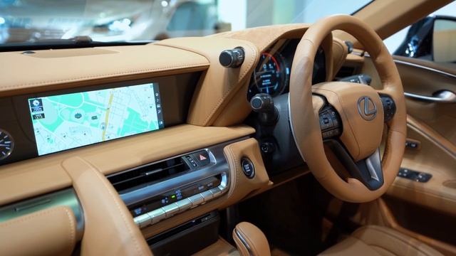 ( 4K ) Lexus LC500 Convertible : White (2)