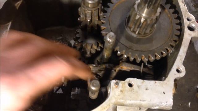 Мини-трактор своими руками. Часть 1. Подготовка - сборка кпп Днепр. смотреть онлайн