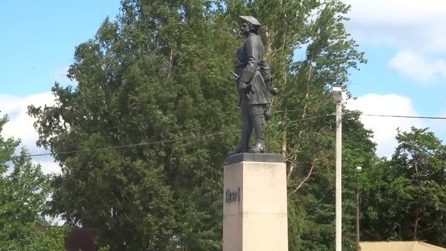 Шлиссельбург. Памятник Петру I около набережной смотреть онлайн