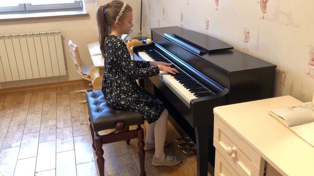 Сутулова София, 9 лет, П.И.Чайковский "Танец феи Драже" смотреть онлайн