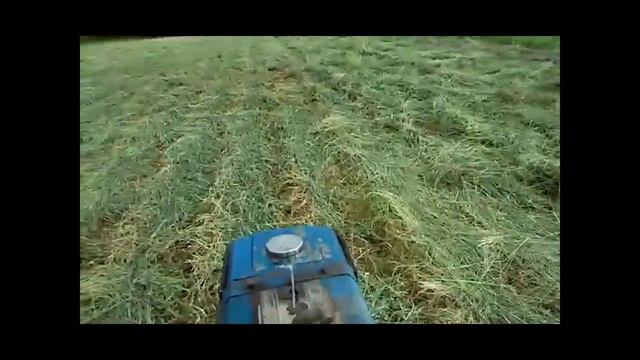 Граблі сонечко. Ворушіння сіна смотреть онлайн
