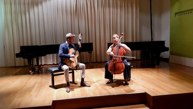 David e Mia - Prayer (live) - Ernest Bloch смотреть онлайн