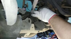 Ставим проставки на Хонда СРВ 3 проставки CR-V III проставки Honda CR-V 3 задние проставки срв 3