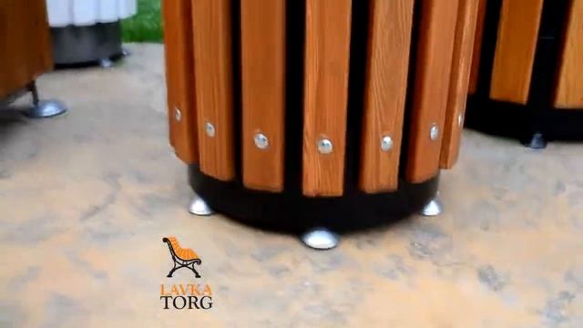 Урны уличные из дерева и металла от ЛАВКАТОРГ смотреть онлайн