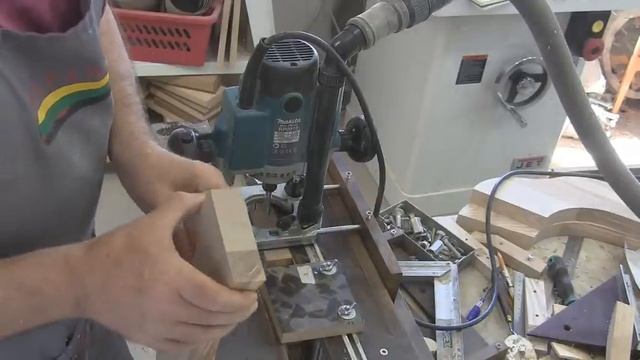 Каркас двуногого классического стола. Wooden table frame. смотреть онлайн