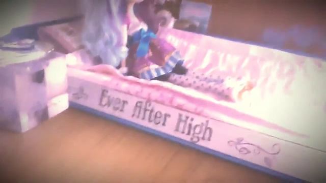 Обзор домика: МОНСТЕР ХАЙ и EVER AFTER HIGH смотреть онлайн