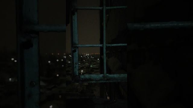 Флейта в вечернем подъезде смотреть онлайн