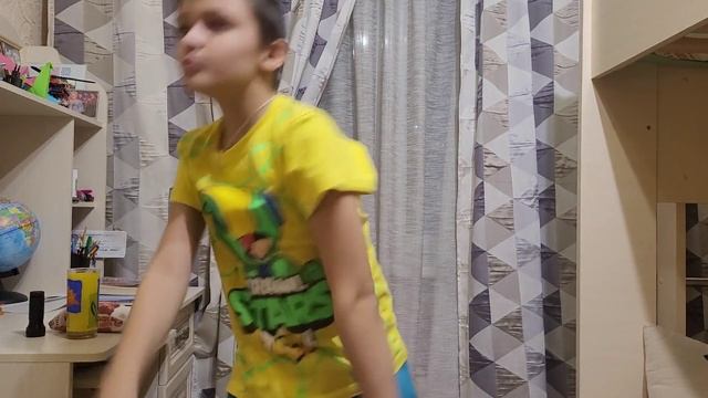 Поём и танцуем под песню Клава Кока, Niletto - Краш