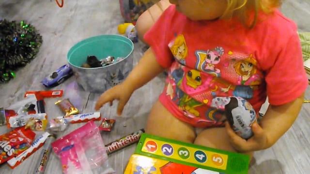 Подарки от деда мороза #Подарки #Конфеты, тролль смотреть онлайн