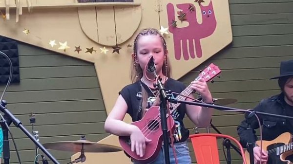 Трава у дома. МАША (+Анна) 4.22