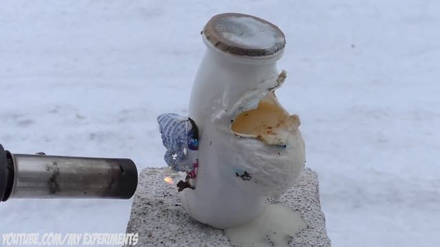 EXPERIMENT: GAS TORCH VS СANDLE смотреть онлайн