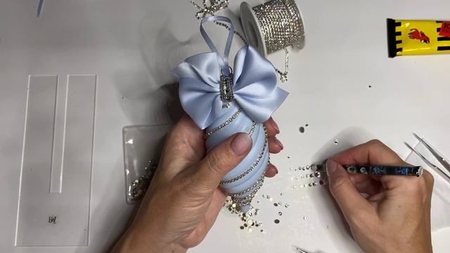 елочные игрушки своими руками. Декорируем сосульку. смотреть онлайн