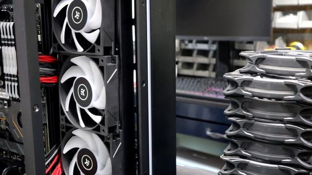 The Best Ryzen 7 5800X3D + RX 6900XT Gaming Build You'll Find! смотреть онлайн