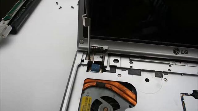 LG X-NOTE LW20 노트북 분해(Laptop disassembly) смотреть онлайн