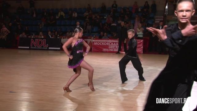 Letiaev Jurii - Kucheinik Daria, Final Pasodoble смотреть онлайн