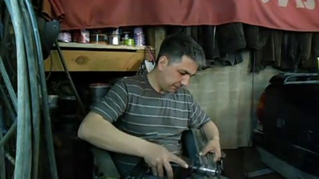 как снять двухсторонний скотч смотреть онлайн