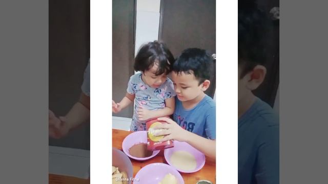 Resepi Cara Buat kek Batik 4 Bahan by |Fatih&Fitria| смотреть онлайн