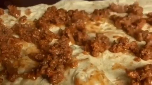 ЗАПЕКАНКА ИЗ ЛАВАША С МЯСОМ И СЫРОМ | Рецепт | Быстро | #еда смотреть онлайн