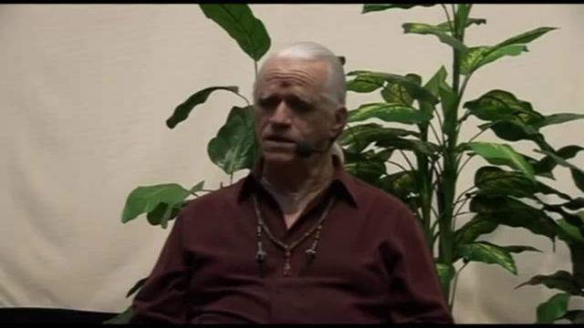 Каху-Фред Стёрлинг (медиум Кираэля) в Москве 2010(ч.7) смотреть онлайн